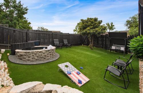 South River City House | Modern Home w Shared Pool Yard Prime Location Fairlawn Lane B by AvantStay