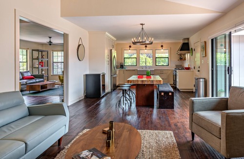 Guerneville House | Modern Home w/Woodstove & Swimming Pool; a Resort Feel in a Vineyard Setting!