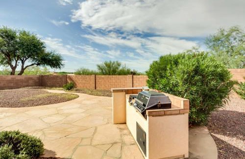 Oro Valley House | Modern Home with Patio and Mtn Views, 9 Mi to Tucson