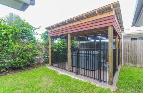 Trinity Beach House | Modern Home with Private Spa and Fenced Garden