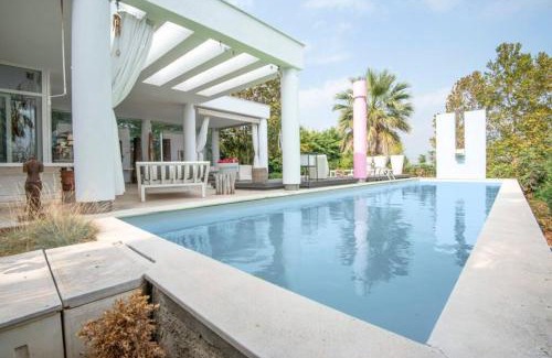 Pydna Apartment | Modern House Ancient Pydna