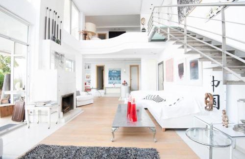 Pydna Apartment | Modern House Ancient Pydna