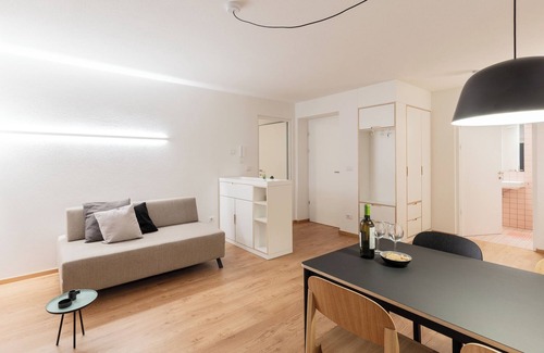 Valdaora di Mezzo Apartment | Modern "Hus Apartment - Nr. 4" with Balcony, Garden & Wi-Fi