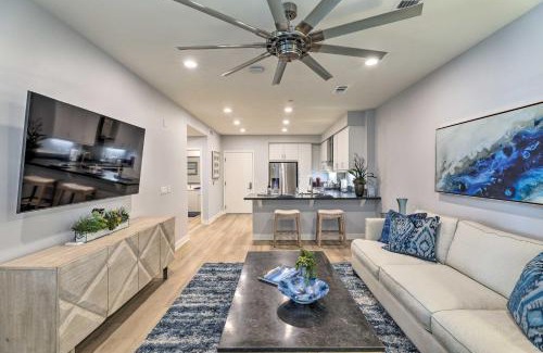Irvine Business Complex Apartment | Modern Irvine Condo with Pool - 7 Mi to Beach!