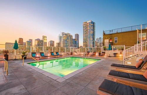 Historic Core Apartment | Modern Loft 1BR in Downtown LA!