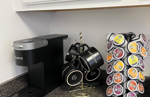 Downtown Apartment | Modern Luxe 1BR Apt in Downtown Stamford