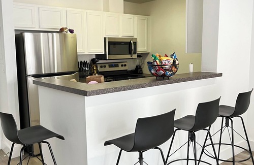 Downtown Apartment | Modern Luxe 1BR Apt in Downtown Stamford