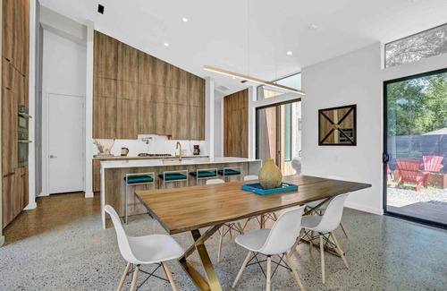 Northwest Dallas House | Modern Luxurious Midway Hollow | Driem House