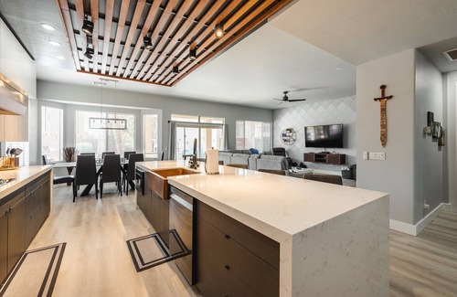 Arizona Skyline Community House | Modern Luxury! Only 10 min. to AZ Athletic Grounds & A+ Dining/Shopping!