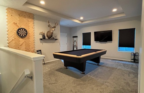 Lincoln House | Modern Luxury Townhome - Sleeps 10