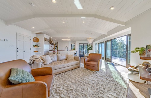 Shelter Cove House | Modern luxury with the most spectacular, dramatic ocean vistas