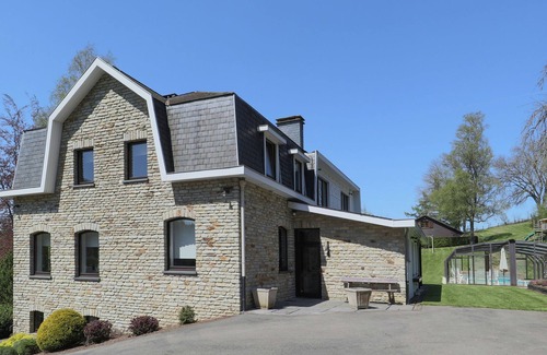 Vielsalm Villa | Modern Mansion in Vielsalm with Sauna and Private Pool