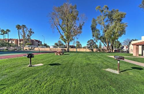 Mesa Grande Apartment | Modern Mesa Apt with Pool Access Walk to Sloan Park
