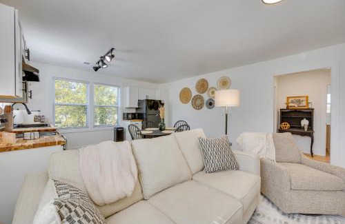 Milledgeville House | Modern Milledgeville Getaway Walk to Downtown!