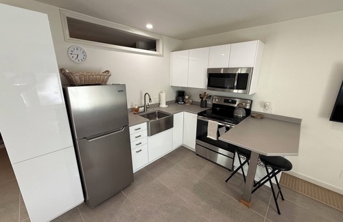 Los Gatos Apartment | Modern Mountain Guest Suite