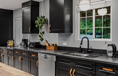 Nevada City House | Modern Nevada City/Grass Valley Family Getaway Near Towns, Rivers, and Trails