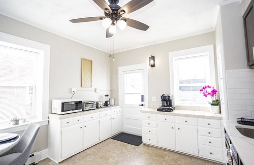 Bloomfield Apartment | Modern Oasis w/Unique Amenities