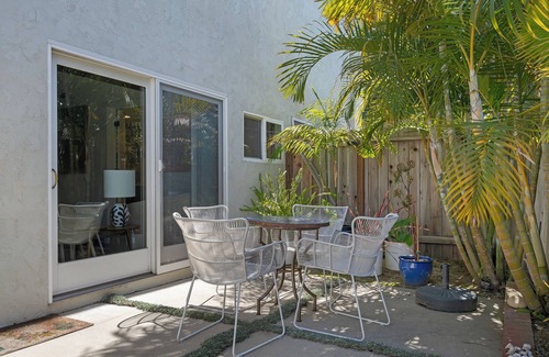 Santa Barbara Apartment | Modern One Bedroom Retreat