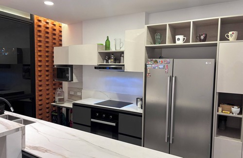 Quito Apartment | Modern Quito Apartment with Stunning Views - Near Historic Center & Teleférico