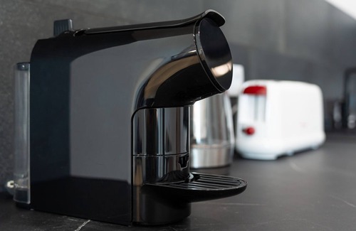 Se Apartment | Modern Retreat 2 in Faro by Lovelystay