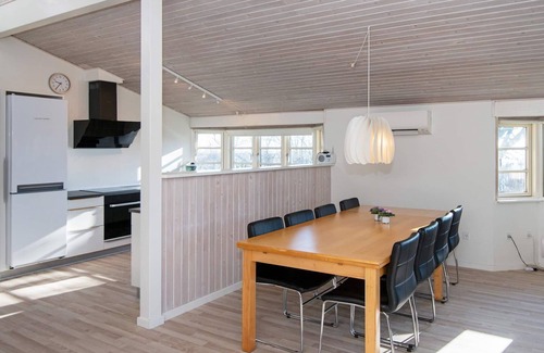 Hvidbjerg Strand House | Modern Retreat by Water - By Traum Ferienwohnungen