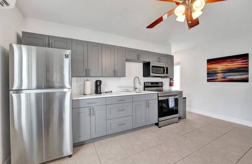Lighthouse Point Apartment | Modern Retreat in Lighthouse Point!