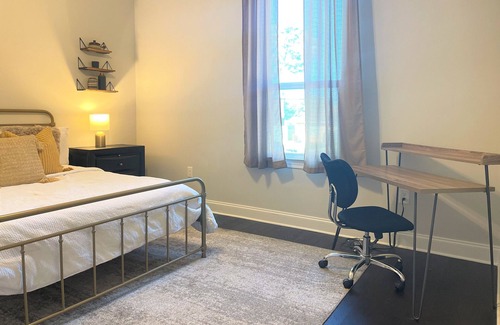 Gentilly Woods House | Modern Sanctuary | 12 min to Downtown Nola