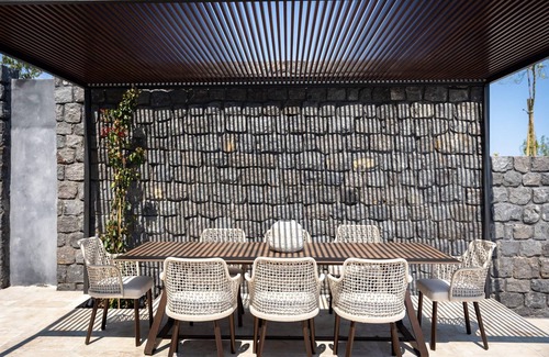Akrotiri Villa | Modern Santorini Villa | Villa Mystic | 3 Bedrooms | Private Heated Pool |.