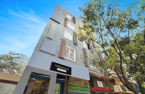 BTM 2nd Stage House | Modern Spacious Room Near Madiwala Lake BTM Layout