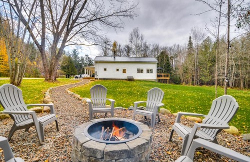Stark House | Modern Stark Home with Game Room, Grill and Fire Pit
