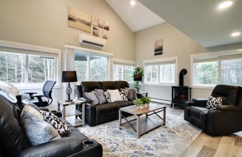 Stark House | Modern Stark Home with Game Room, Grill and Fire Pit