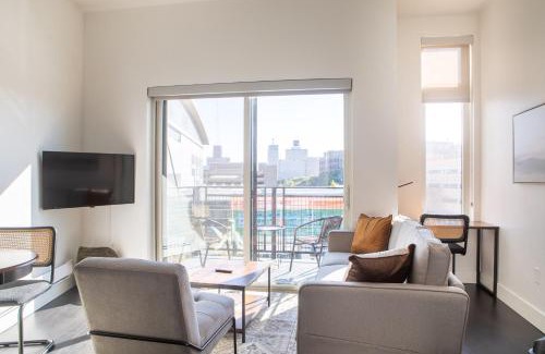 Milwaukee Apartment | Modern Studio Apt with Skywalk to Fiserv, Rooftop, and Parking
