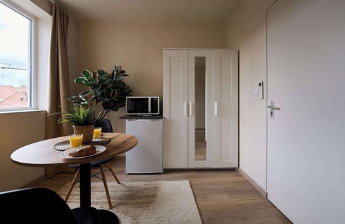 Stratum Apartment | Modern Studio for Two in Eindhoven
