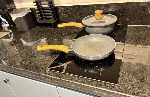 Barra Apartment | Modern Studio Pool, Gym & Coworking in Barra SSA011