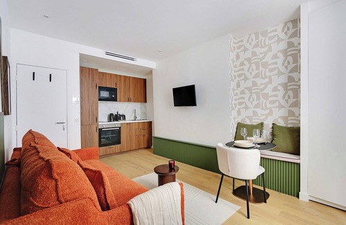 Clignancourt Apartment | Modern studio with AC - 2P- Sacré-Cœur