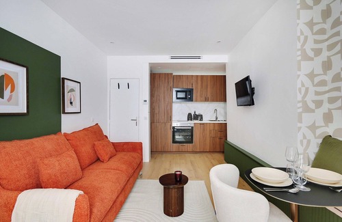 Clignancourt Apartment | Modern studio with AC - 2P- Sacré-Cœur