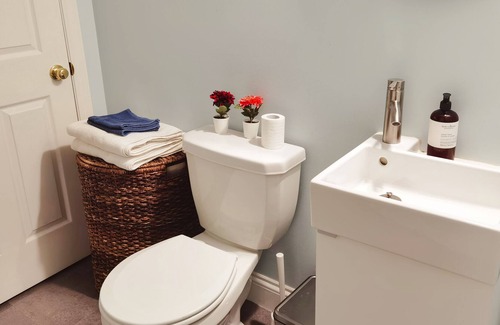 Hammonds Plains House | Modern suite with 2 bedrooms closing to everywhere