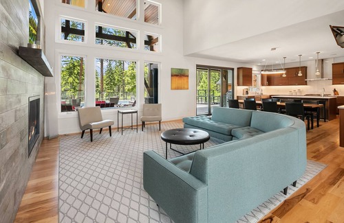 Cle Elum House | Modern Suncadia Retreat w/Private Pool & Hot Tub