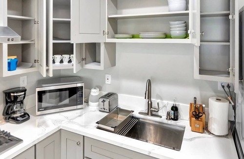 Rowland Heights House | Modern & Sweet Home
