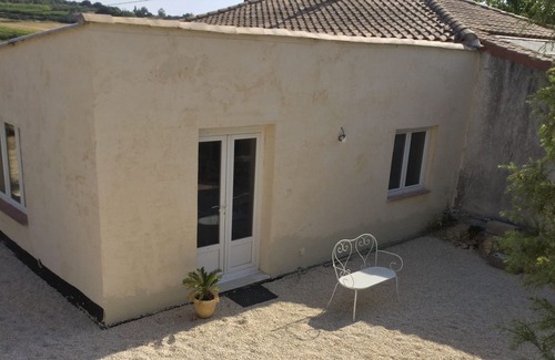 Saint-Marcel-d'Aredeche House | MODERN T2 WITH COURT IN A CHAMPETRE FRAME