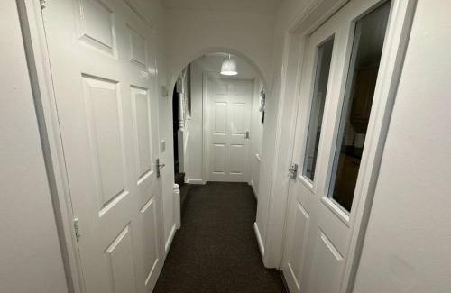 Wellingborough House | Modern TownHouse - 3 bed 2.5 bath 2 Private Gated Parking