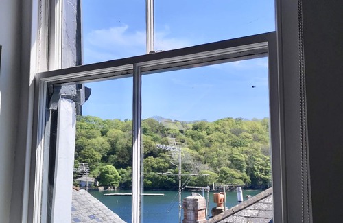 Fowey House | Modern Townhouse In Fowey, Cornwall, England