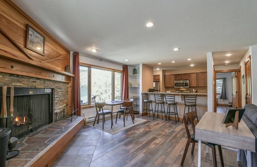 Keystone Condo | Modern Unit with Fireplace and amazing Views!
