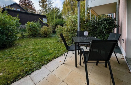 Joessnitz Apartment | Modern vacation apartment in a quiet, idyllic location. 2+2 persons possible.