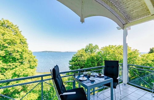 Lauterbach Apartment | Modern vacation apartment with fantastic sea view - Villa Vilmblick Nr. 21 - Villa