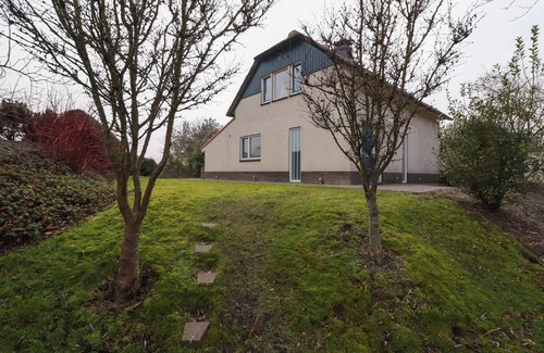 Makkum Villa | Modern villa in Makkum with garden