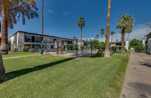 Litchfield Park Villa | Modern Villa in Old Litchfield