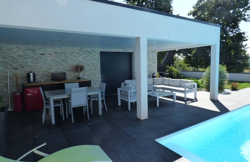 Poey-de-Lescar House | Modern villa with heated pool, sleeps 6 to 8, Pyrenees view