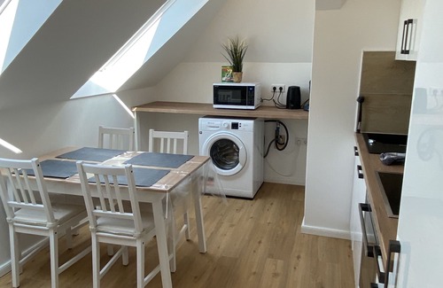 Emden Apartment | Modernes City Apartment Nahe Hbf