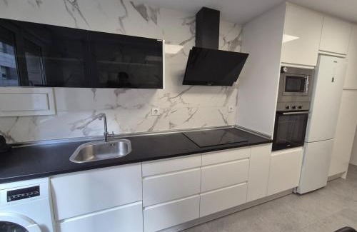 Gijon-Este Apartment | Moderno apartamento con garaje en Gijón 1A148